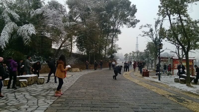 ��˾�F꠻��